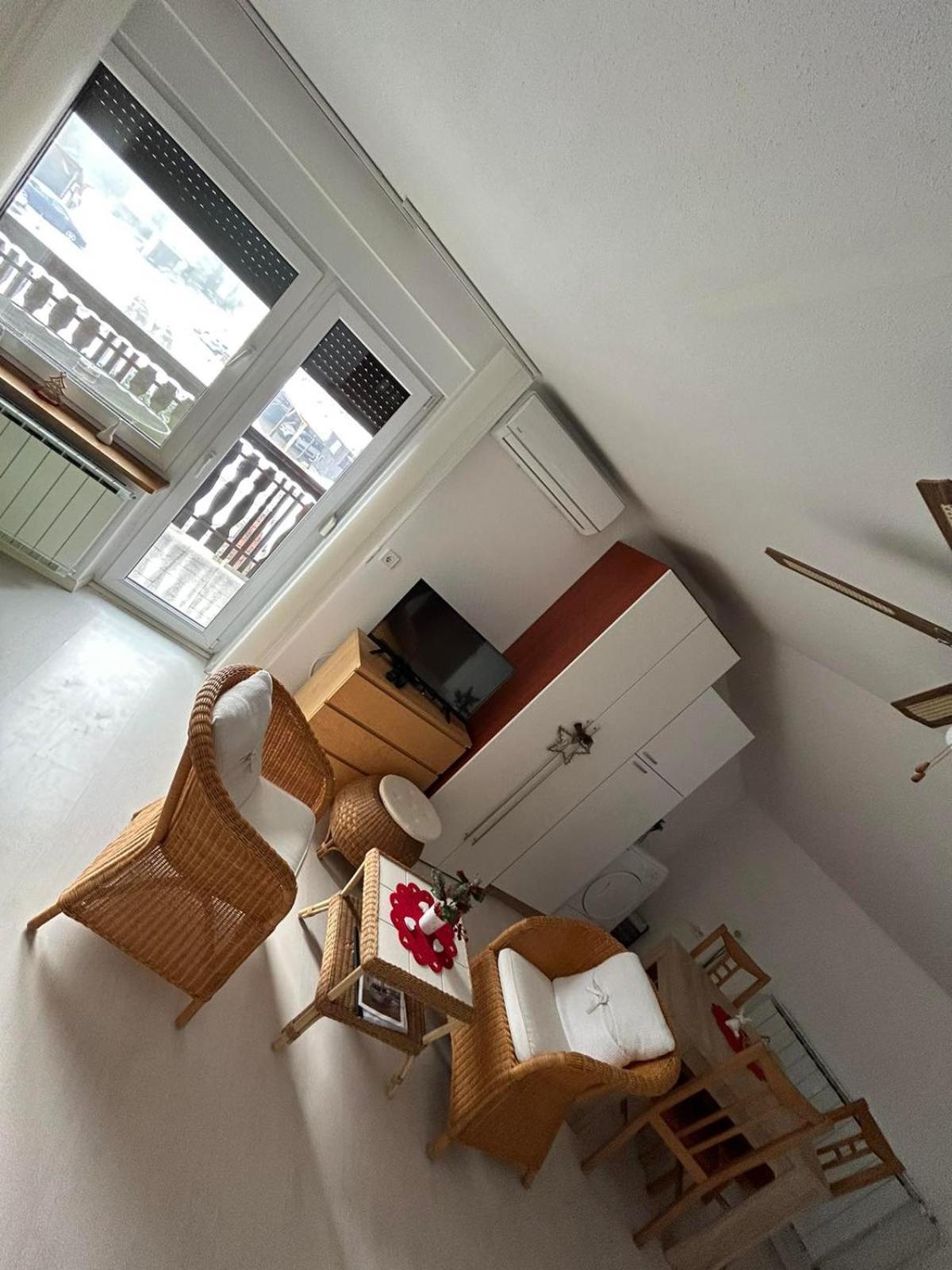 Apartments And Wellness Scavnicar 柳托梅尔 外观 照片